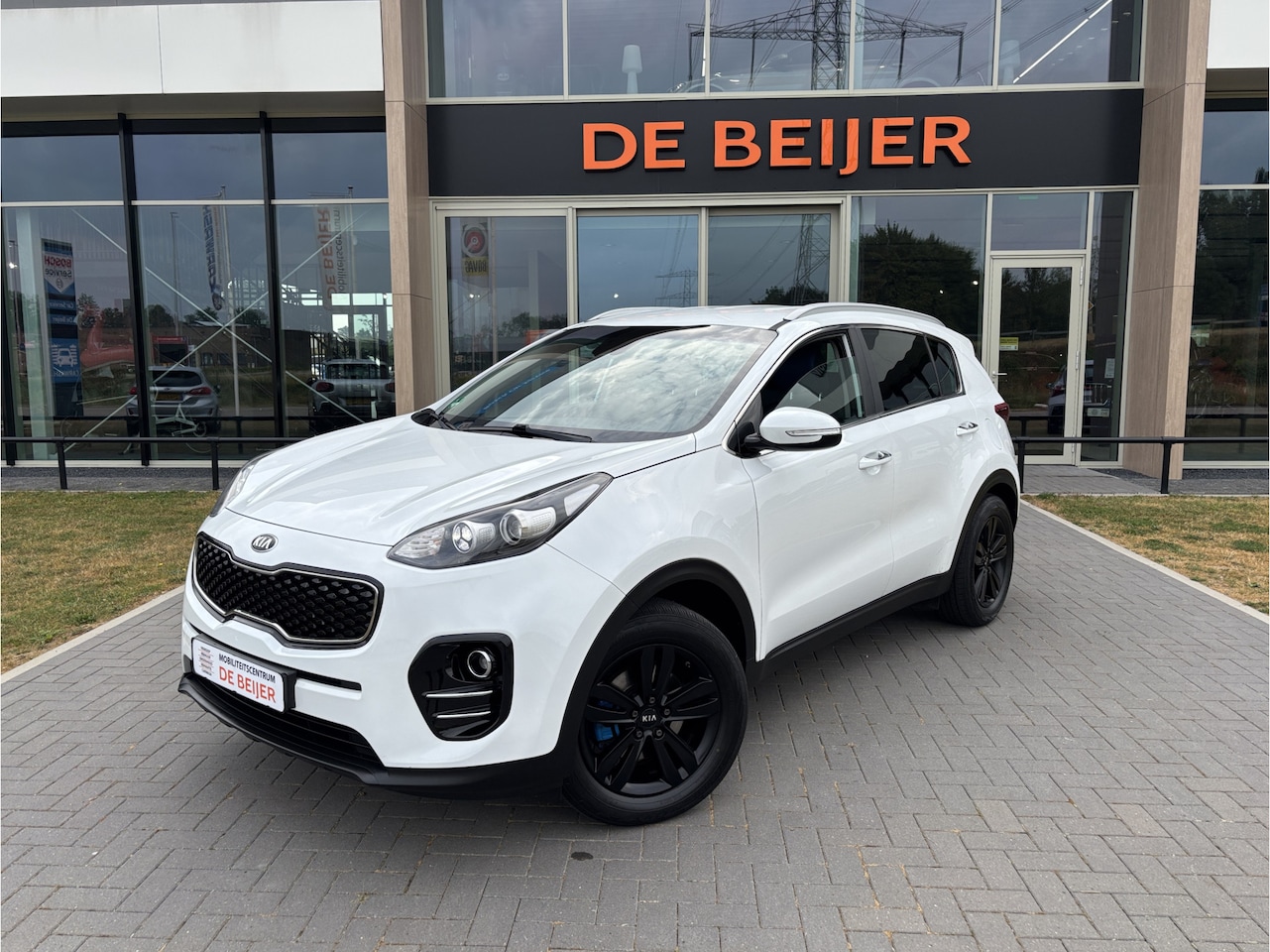 Kia Sportage - 1.6 GDI DynamicLine Trekhaak I Navi I Camera - AutoWereld.nl