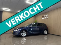 Volkswagen Golf - 1.0 TSI Business Edition Connected * Trekhaak / Navigatie / Camera / NL Auto