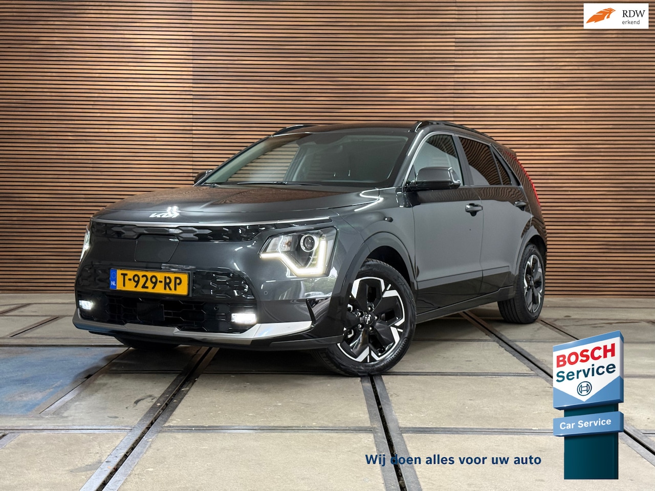 Kia Niro EV - Edition 64.8 kWh | 204pk | ACC | Camera | Navi | Stoel/stuur verwarming | Apple CarPlay & - AutoWereld.nl