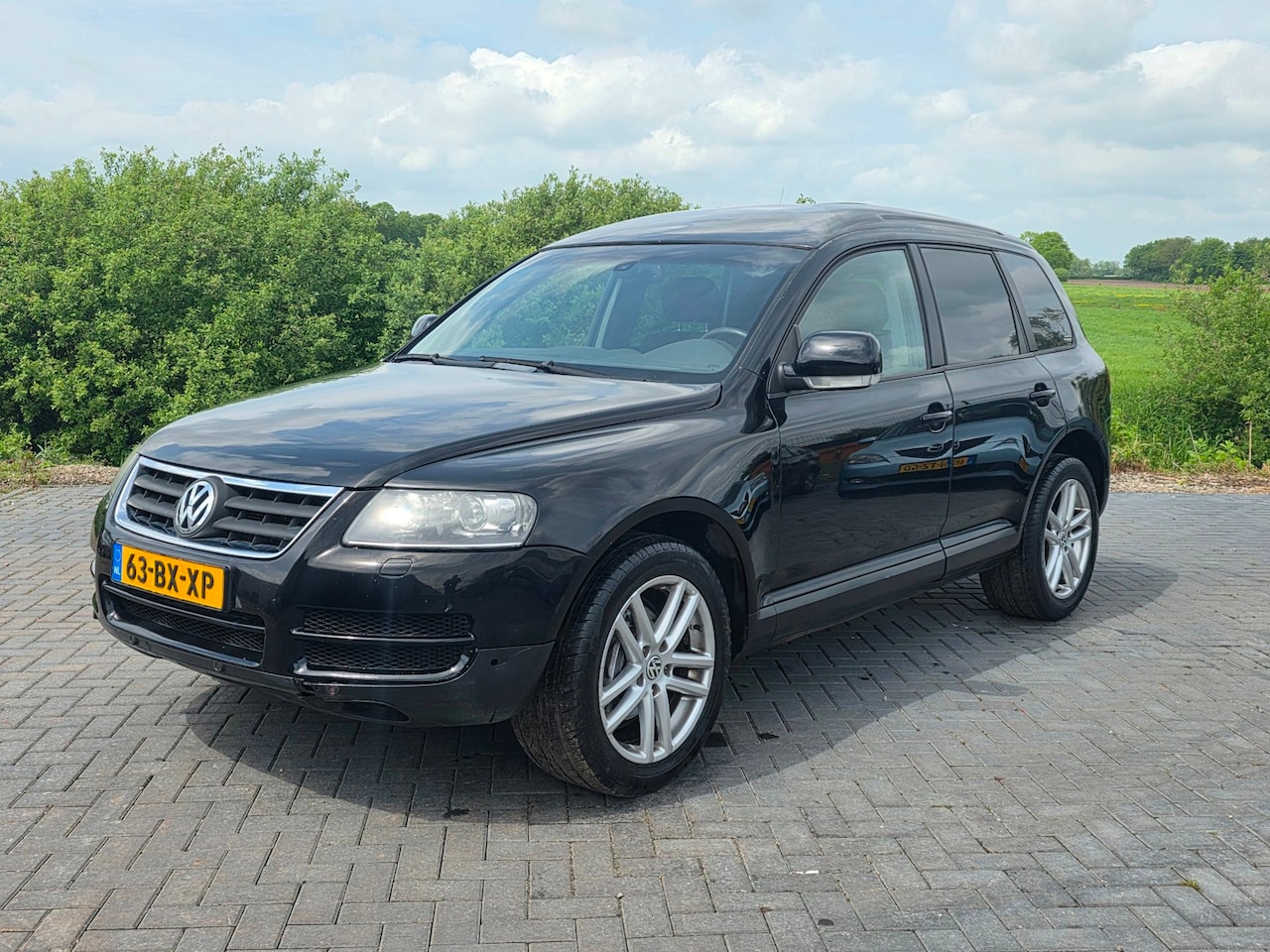Volkswagen Touareg - 3.0 TDI AUTOMAAT grijskenteken! APK maart 2027! - AutoWereld.nl
