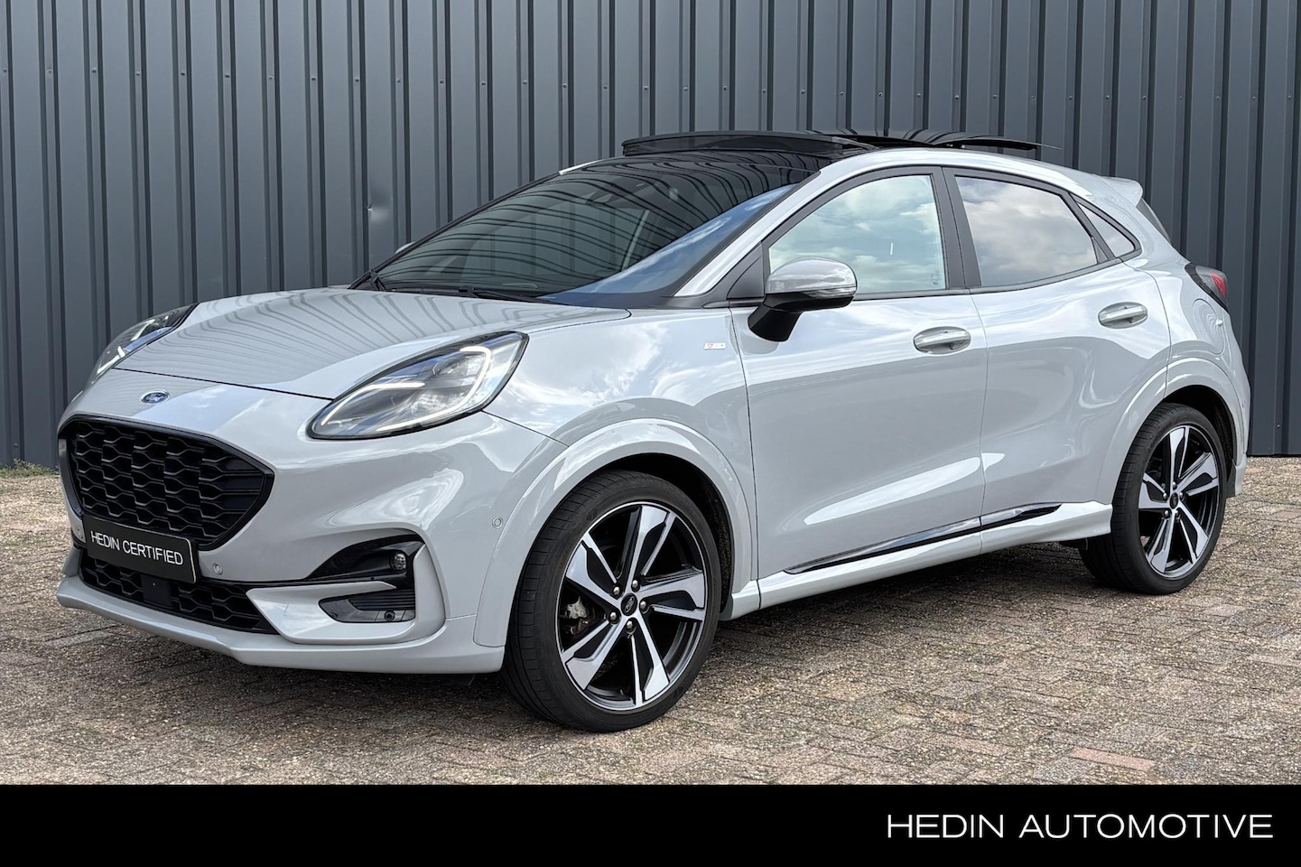 Ford Puma - 1.0 EcoBoost Hybrid ST-Line X 155PK | Panoramadak | 19inch | Grey Matter | Winter Pack | D - AutoWereld.nl