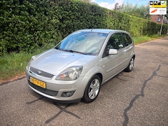 Ford Fiesta - 1.3-8V Futura