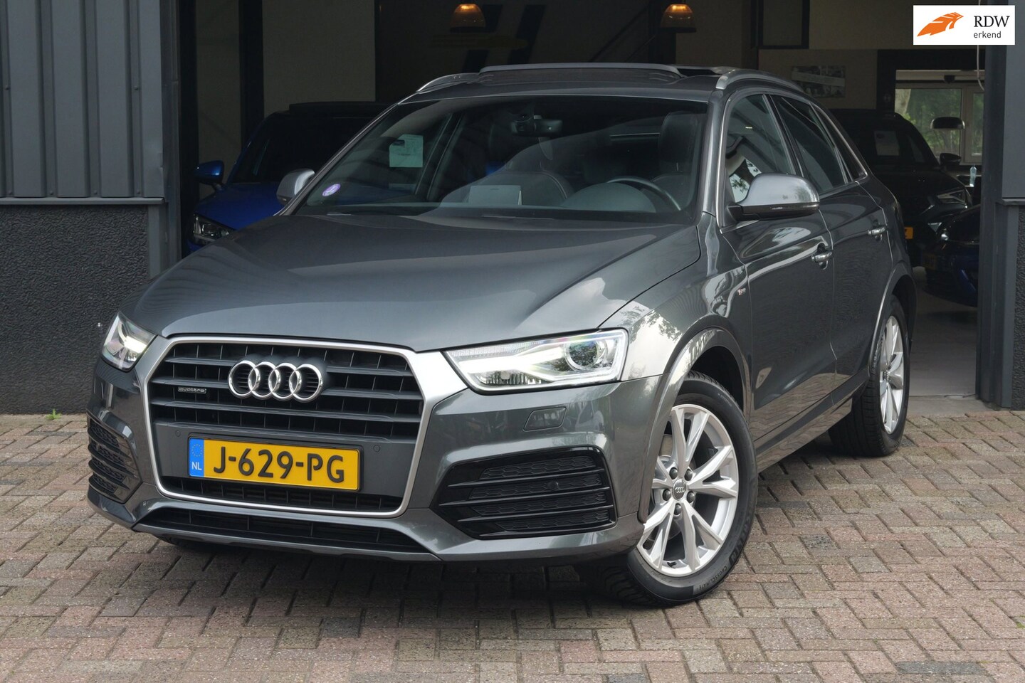 Audi Q3 - 2.0 TFSI quattro Pro Line Plus 3x S-Line|AUT|Pano|Stoelv - AutoWereld.nl