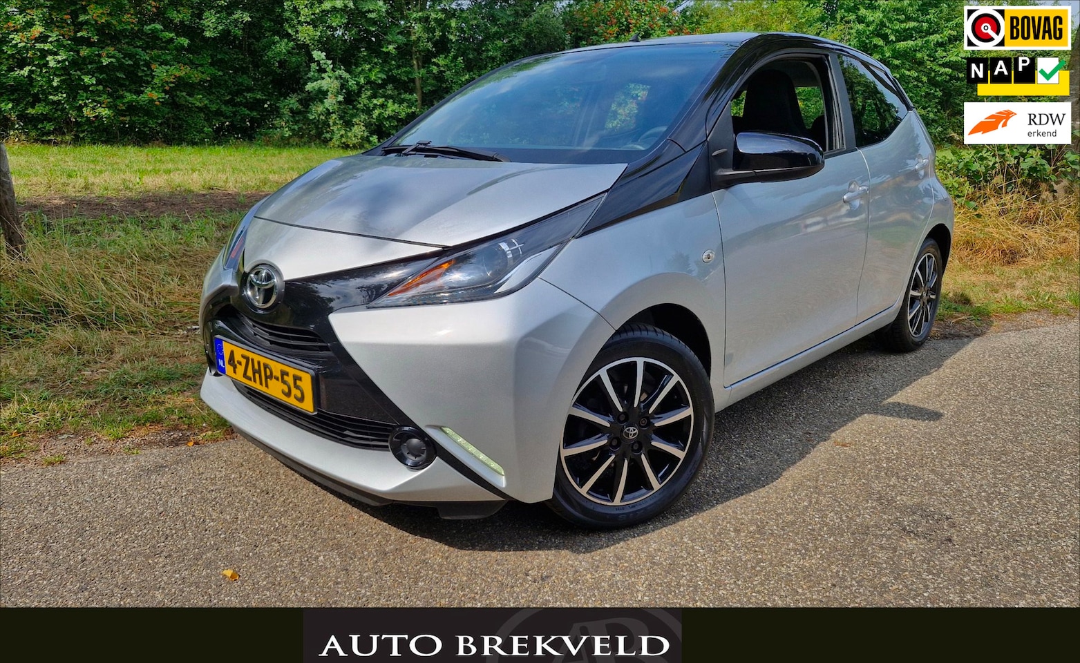 Toyota Aygo - 1.0 VVT-i x-play 69PK | Rijklaar | Camera | Cruise | Elektrisch pakket | Airco | LMV | NAP - AutoWereld.nl