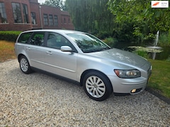 Volvo V50 - 2.5 T5 AWD Summum LEER AIRCO TREKHAAK