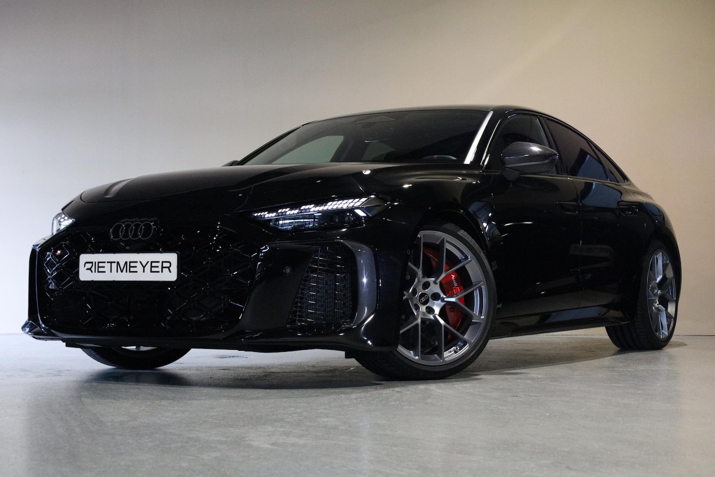 Audi A5 Limousine - RS 5 e-hybrid quattro |Keramische |Massage |Stoelkoeling/verwarming |B&O - AutoWereld.nl