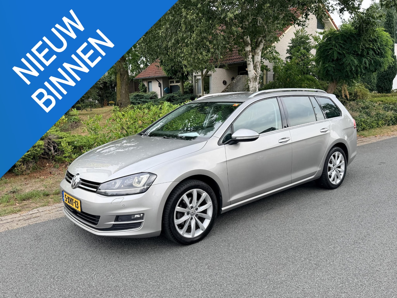 Volkswagen Golf Variant - 1.2 TSI 105PK DSG Highline•Xenon•Leder - AutoWereld.nl