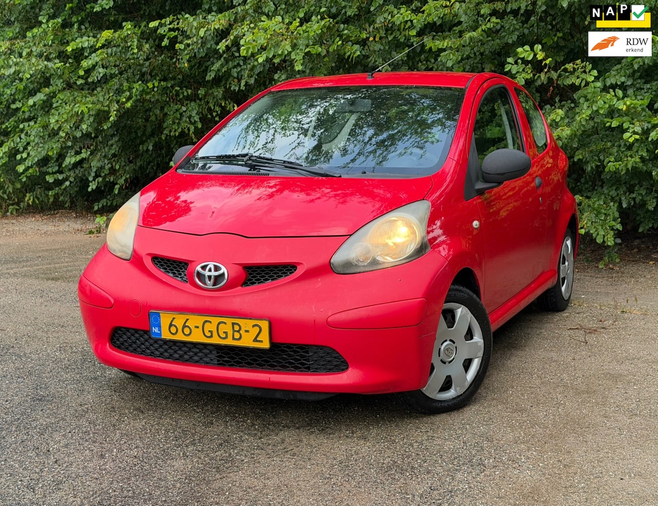 Toyota Aygo - 1.0-12V | " 182.000 " KM Nu € 1.450,- !!! - AutoWereld.nl
