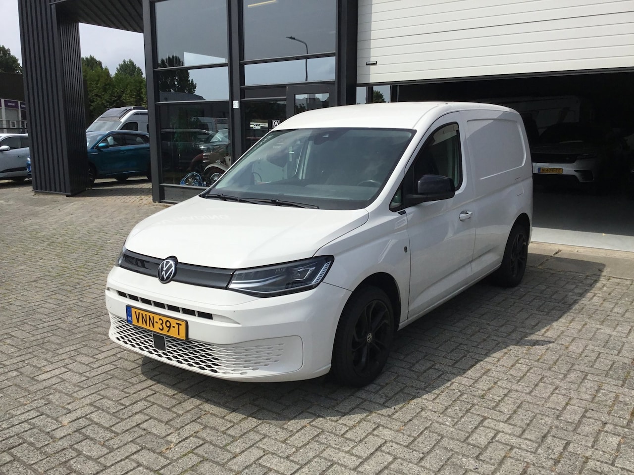 Volkswagen Caddy Cargo - 2.0 TDI DSG - AutoWereld.nl