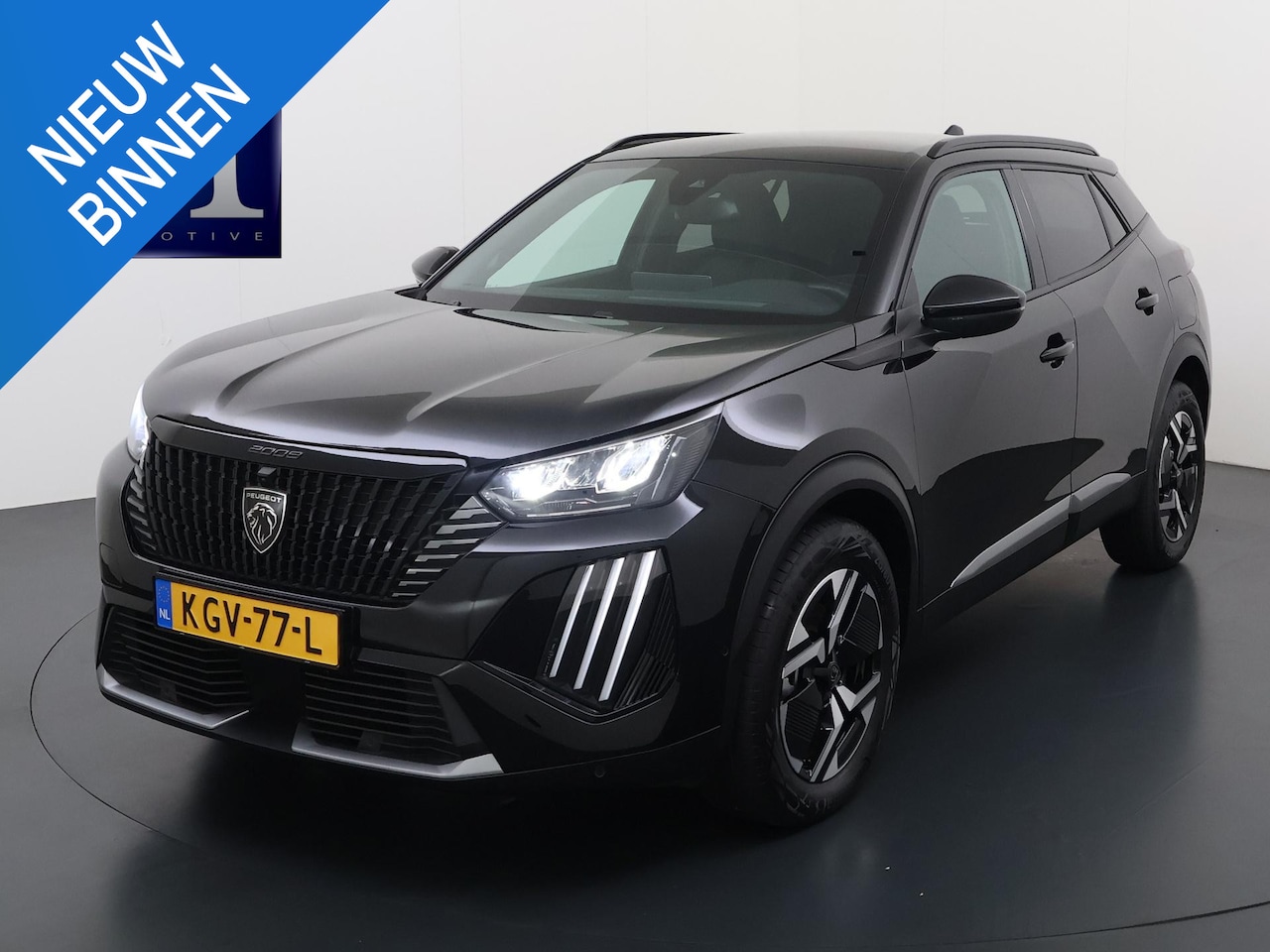 Peugeot 2008 - 1.2 Hybrid 136 Allure 19000 KM ! | ADAPTIVE CRUISE CONTROL | FULL LED | CAMERA VOOR & ACHT - AutoWereld.nl