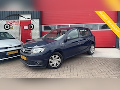 Dacia Sandero - 0.9 TCe Lauréate TREKHAAK / AIRCO / BLUETOOTH / ELEK RAMEN / NL-AUTO