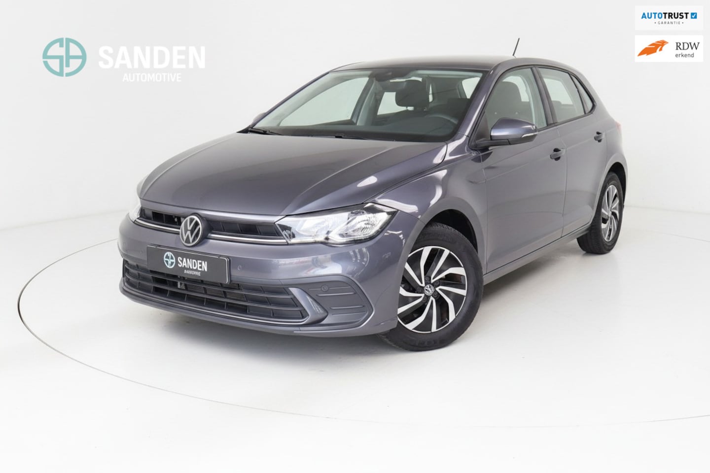 Volkswagen Polo - 1.0 TSI Life Edition|Led|Navigatie|Airco|Cruise control|Parkeersensoren - AutoWereld.nl