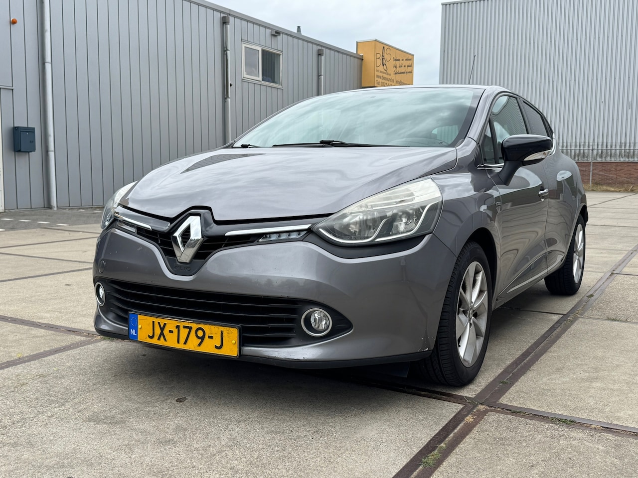 Renault Clio - 0.9 TCe Eco2 Limited 0.9 TCe Eco2 Limited - AutoWereld.nl