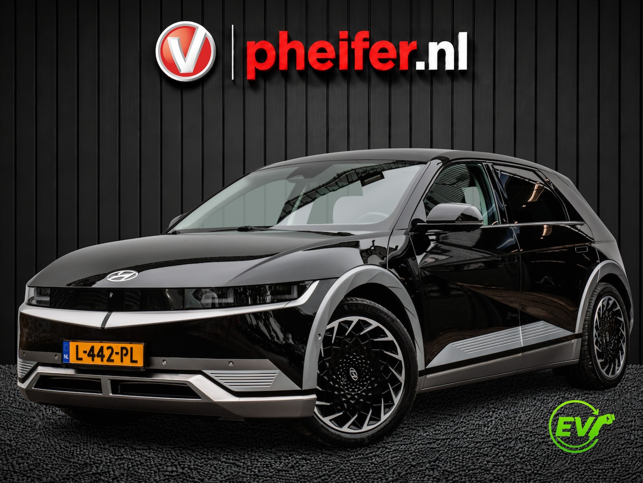 Hyundai IONIQ 5 - Project 45 AWD 306pk 73kWh Trekhaak/ Bose/ Lederen int./ Stoelverw+ventilatie/ Camera/ Sol - AutoWereld.nl
