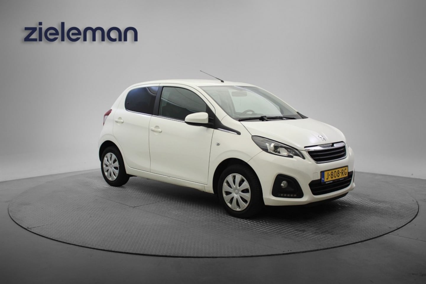 Peugeot 108 - 1.0 e-VTi Active 5 Deurs - Airco - AutoWereld.nl