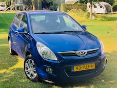 Hyundai i20 - 1.4i i-Motion