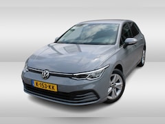 Volkswagen Golf - 1.0 TSI 110pk Life /Navigatie by App Connect / Parkeersensoren / LM 16 inch / LED / Digita