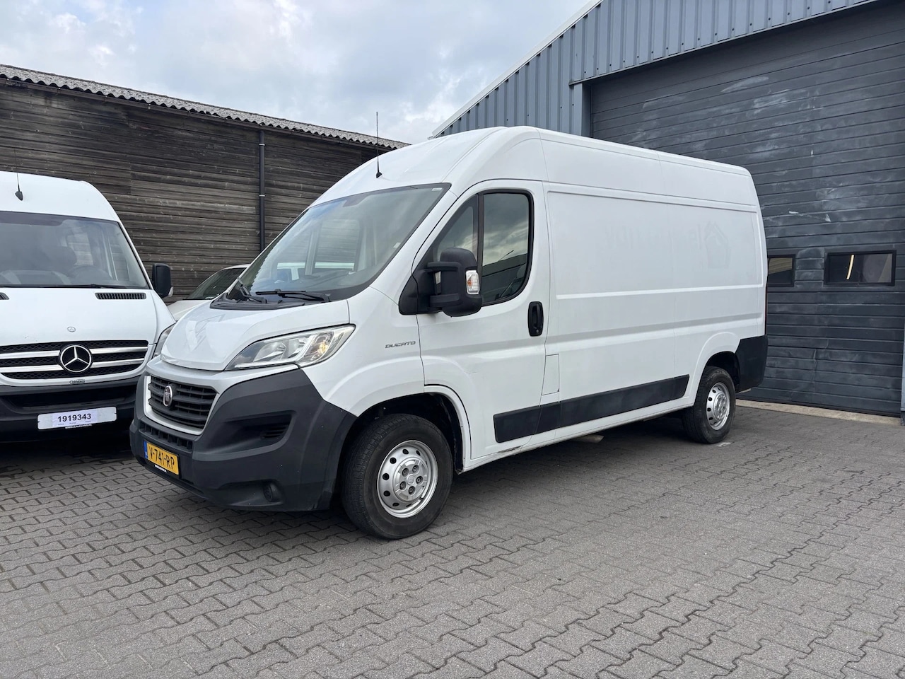 Fiat Ducato - 2.3 MJ L2 H2 Airco Cruisecontrol Navi - AutoWereld.nl