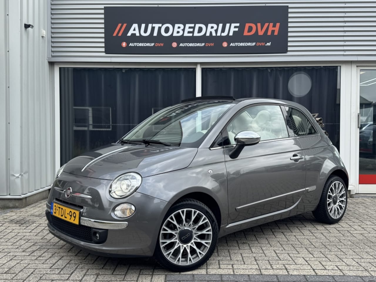 Fiat 500 C - 0.9 TwinAir Rock/ Cabrio/ Parkeersens/ Airco/ NAP - AutoWereld.nl