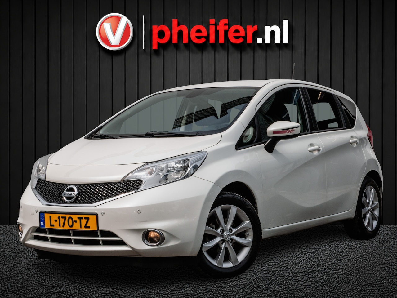 Nissan Note - 1.2 DIG-S Aut. Connect Edition Full map navigatie/ Cruise control/ Pdc/ Climate control/ T - AutoWereld.nl