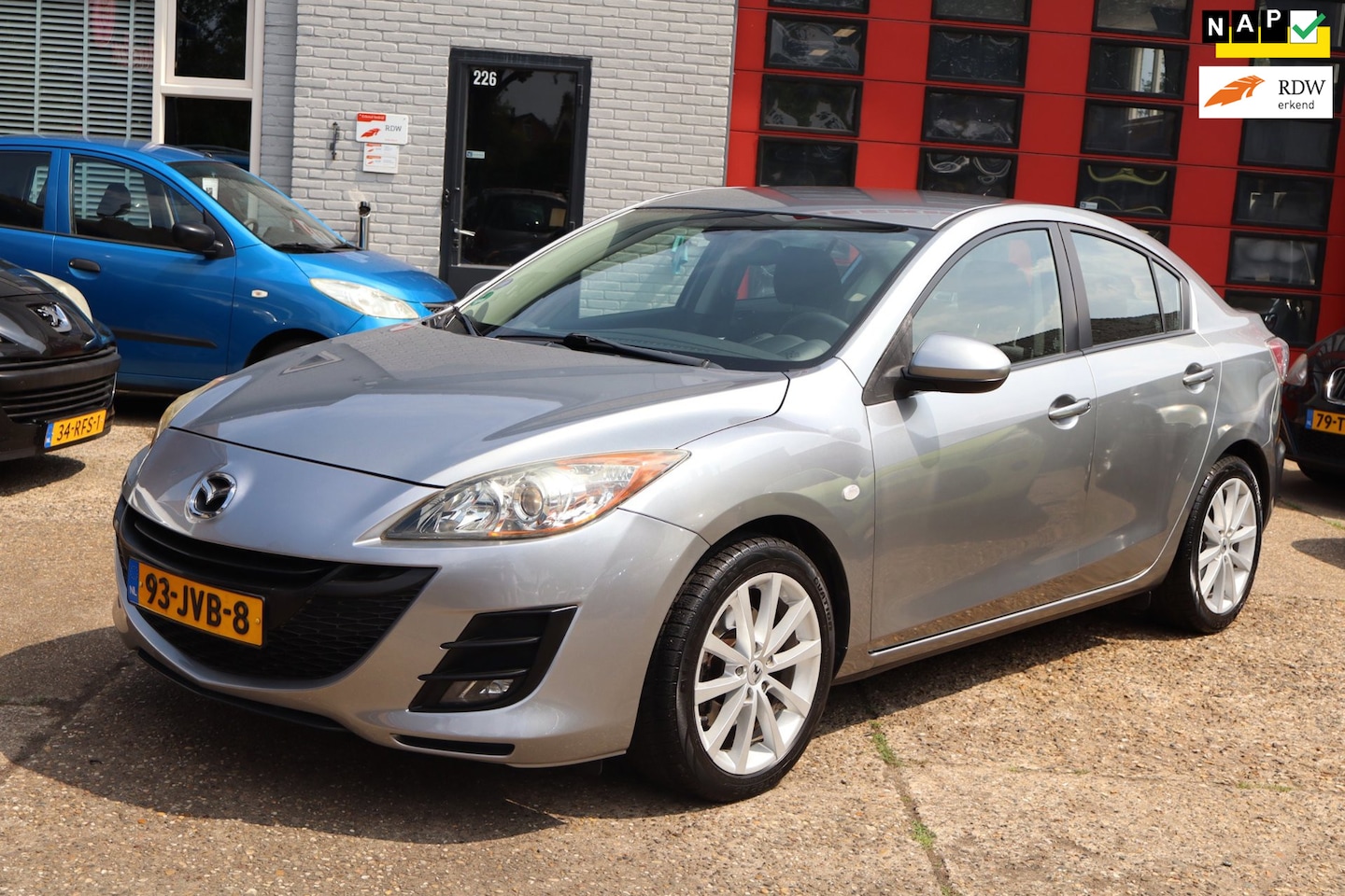 Mazda 3 - 2.0 DiSi GT-L 2.0 DiSi GT-L , 160 PK , NAVI ,PDC - AutoWereld.nl