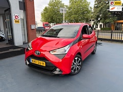 Toyota Aygo - 1.0 VVT-i x-play AUTOMAAT LMV AIRCO