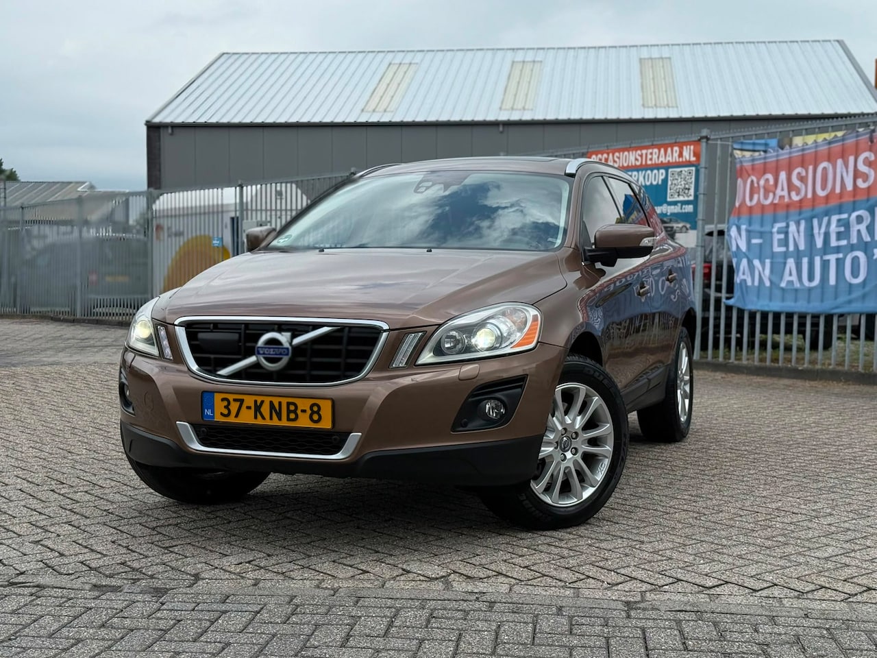 Volvo XC60 - 3.0 T6 AWD Summum#Aut#Pano#Nap#Trkh - AutoWereld.nl
