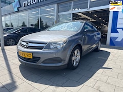 Opel Astra GTC - 1.6 AIRCO KOUD/CRUISE/LAGE KM/RIJDT GOED/NAP