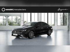 Mercedes-Benz CLA-Klasse - 180 Business Solution AMG | Panoramadak | Trekhaak | Nightpakket | Sportstoelen| Dodehoeka