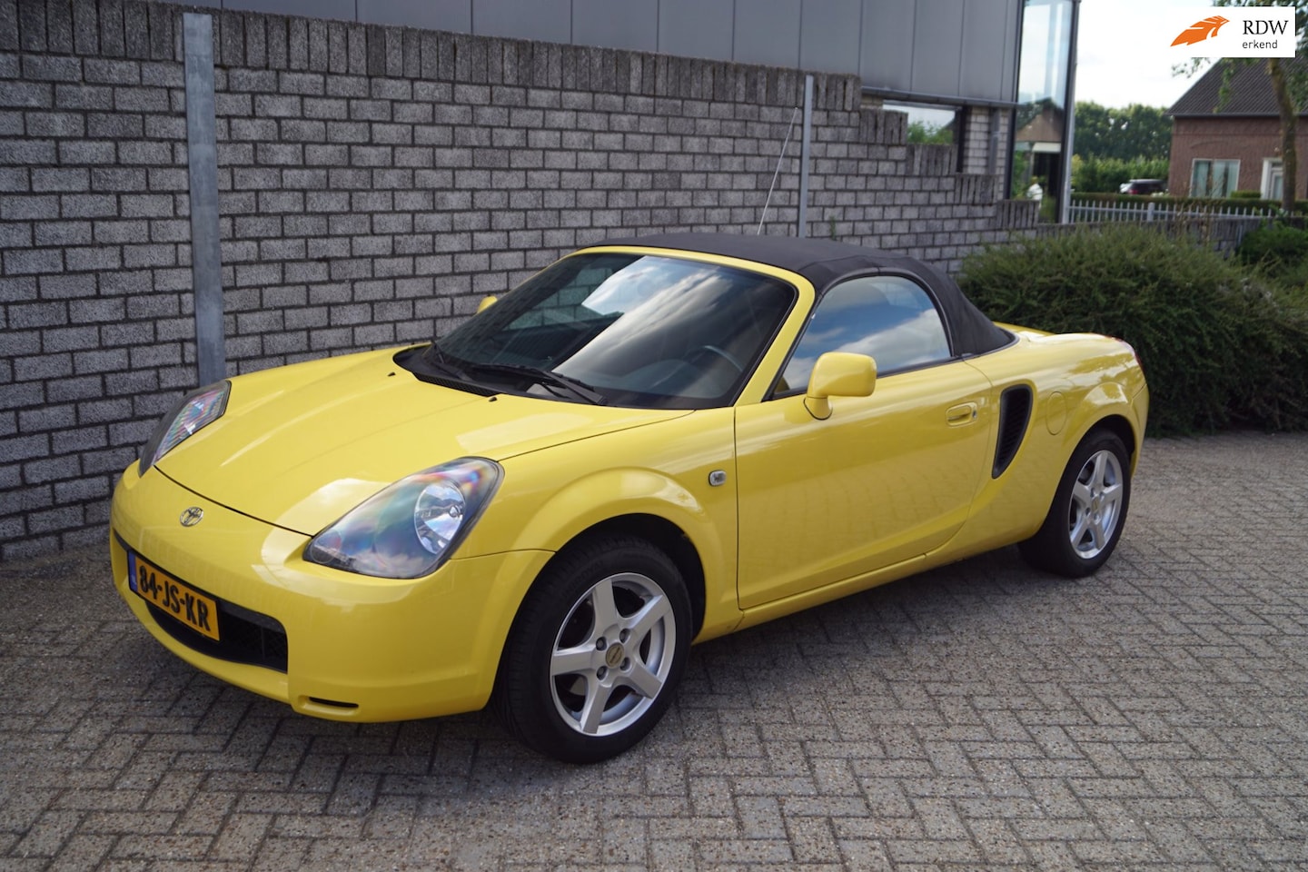 Toyota MR 2 - 1.8-16v VVT-i Cabrio Stuurbekrachtiging Elektrische Ramen en Spiegels CV LMV Hardtop Sport - AutoWereld.nl