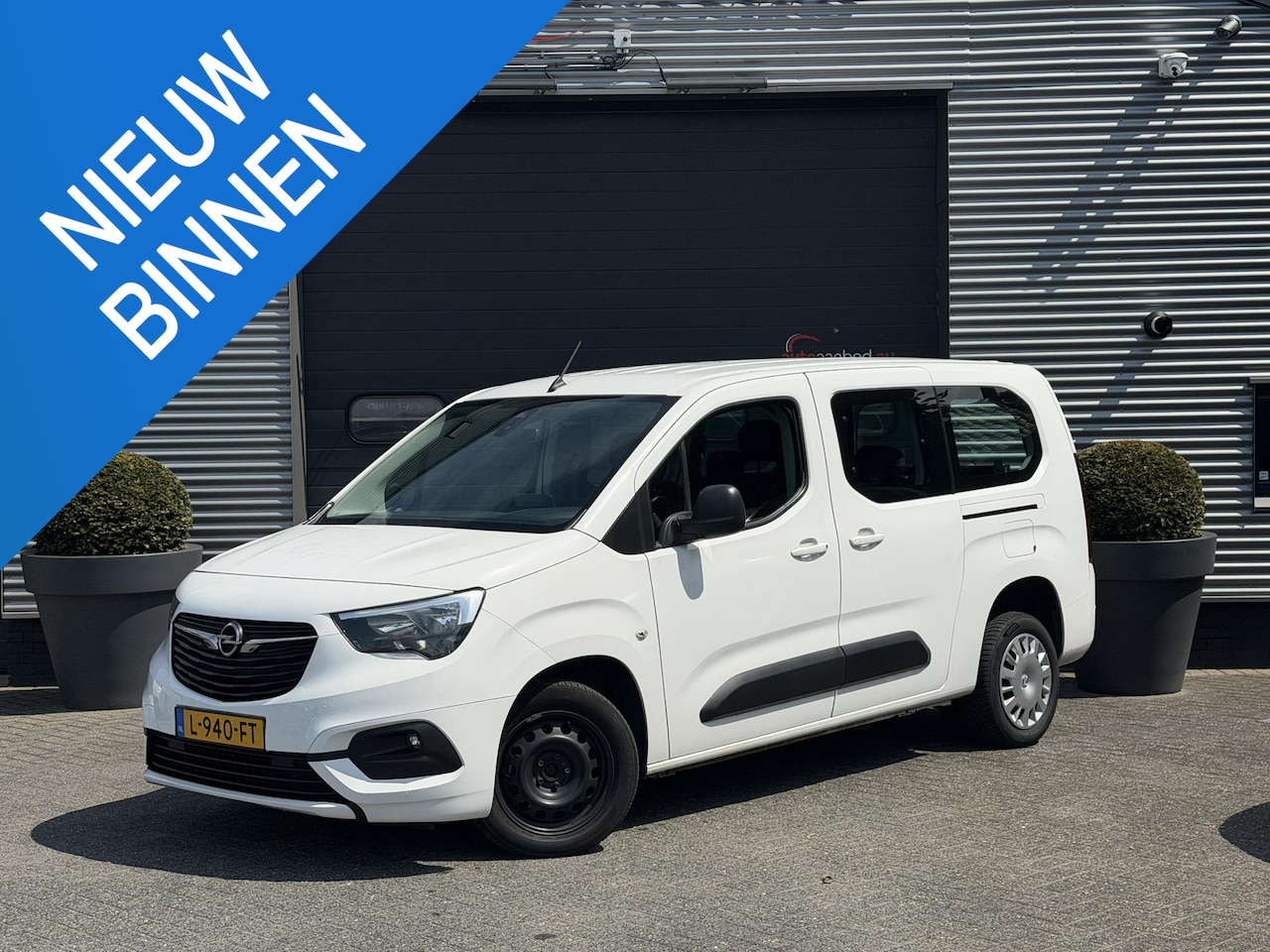 Opel Combo Life - 1.5 CDTI L2H1 Edition Rolstoel Vervoer | DAB | Parkeersensoren | - AutoWereld.nl