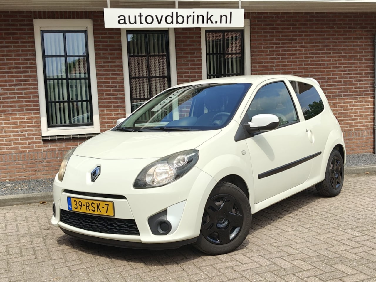 Renault Twingo - 1.2-16V Collection 1.2-16V Collection, IJSKOUDE AIRCO / TREKHAAK - AutoWereld.nl