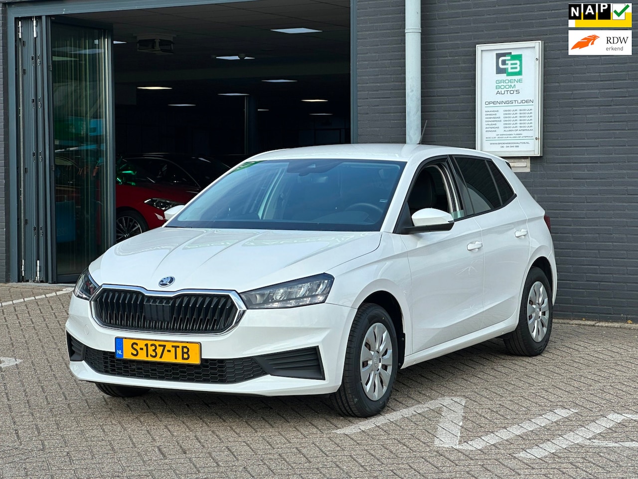 Skoda Fabia - 1.0 TSI Ambition/1STE EIG/APP-CONNECT/PDC/AIRCO/NL-AUTO NAP!! - AutoWereld.nl