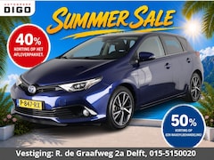 Toyota Auris - 1.8 Hybrid Executive | Navigatie | Sportstoelen | Camera | Lichtmetalen velgen |