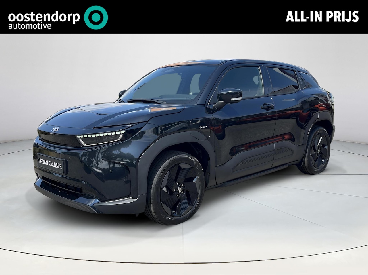 Toyota Urban Cruiser - Dynamic 61 kWh | Bluish Black parelmoer | Nieuw uit voorraad leverbaar | - AutoWereld.nl