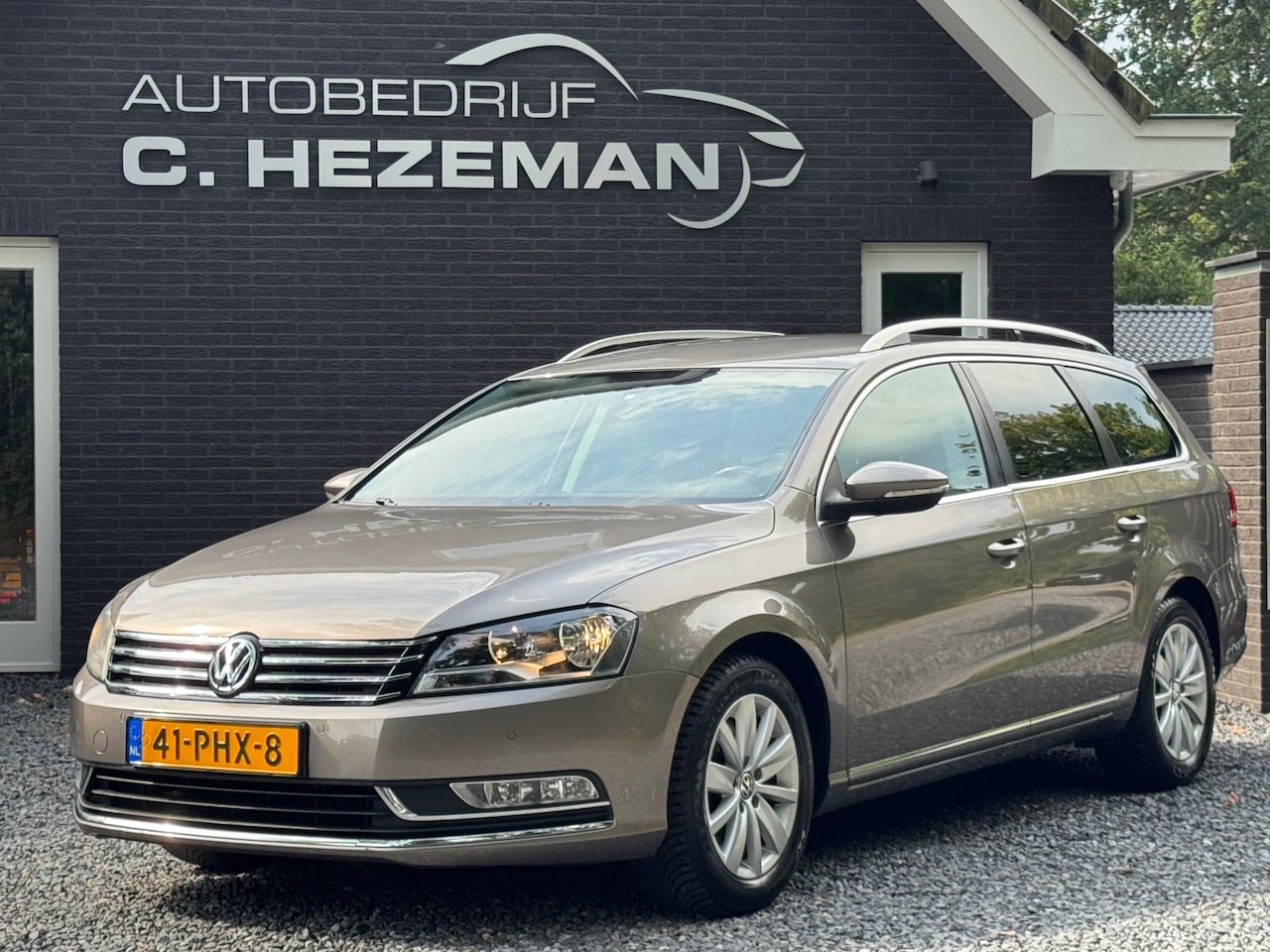 Volkswagen Passat Variant - 1.4 TSI Comfortline BlueMotion DSG AUTOMAAT Cruise Climate Control Navigatie - AutoWereld.nl