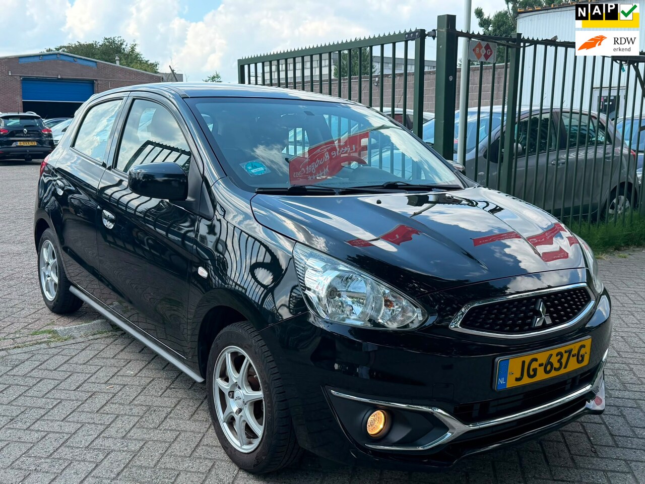 Mitsubishi Space Star - 1.0 Cool+ Start stop airco elektrische ramen cv op afs - AutoWereld.nl