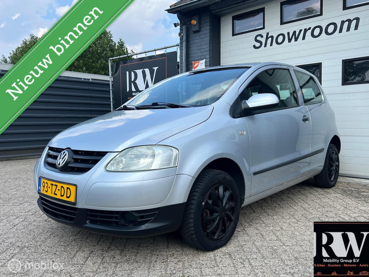Volkswagen Fox - 1.2 Trendline *NAP*NIEUWE APK* - AutoWereld.nl