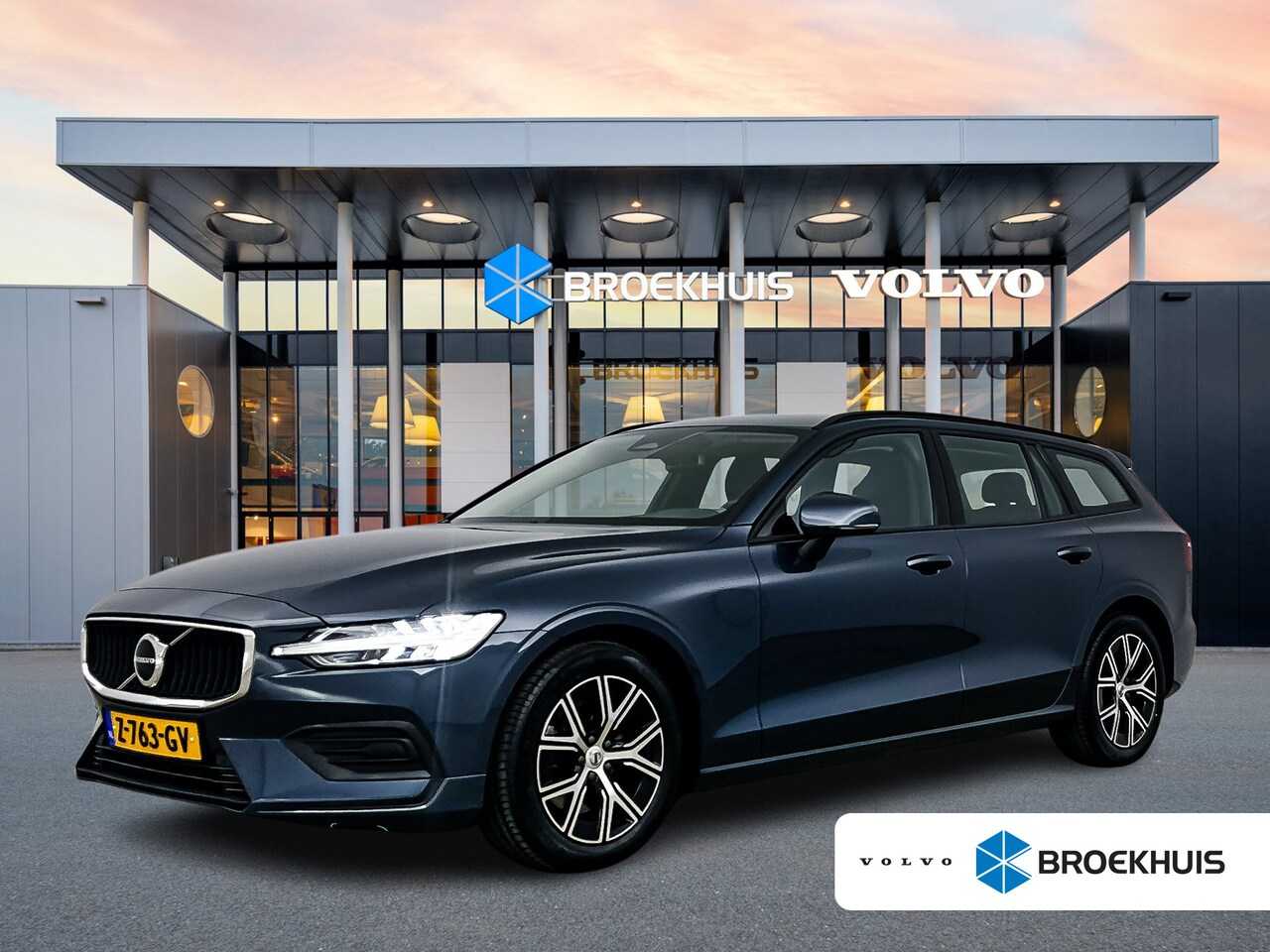 Volvo V60 - B3 Essential Edition | Leder | BTW auto | Camera | Stoel / stuurverwrming - AutoWereld.nl