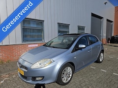 Fiat Bravo - 1.4 T-Jet PDC Climate Cruise