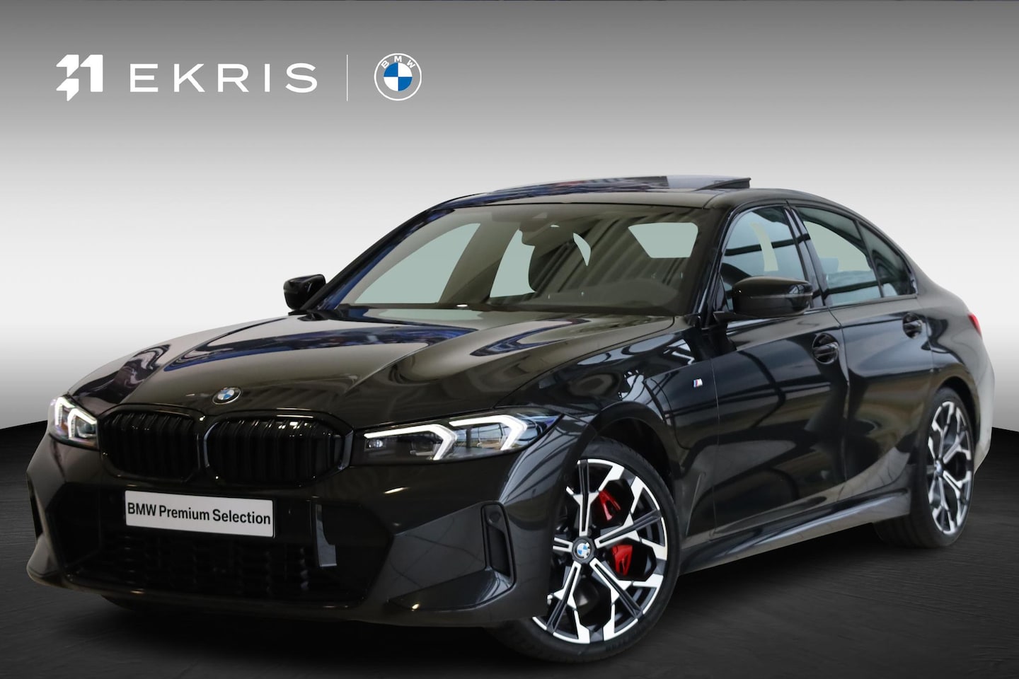 BMW 3-serie - Sedan 320i | M Sportpakket Pro | Glazen Schuif-/Kanteldak | Achteruitrijcamera | Comfort A - AutoWereld.nl