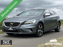 Volvo V40 - 1.5 T3 Polar+ Sport Panoramadak|Harman Kardon|LED|Keyless|NL-AUTO