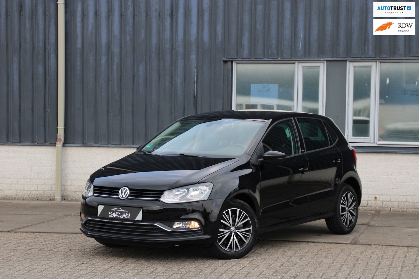 Volkswagen Polo - 1.2 TSI 110PK AllStar Cruise PDC Stoelverw BT Climate 6-Versn - AutoWereld.nl