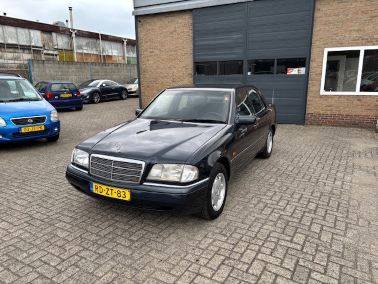 Mercedes-Benz C-klasse - 220 D Elegance //Airco - AutoWereld.nl