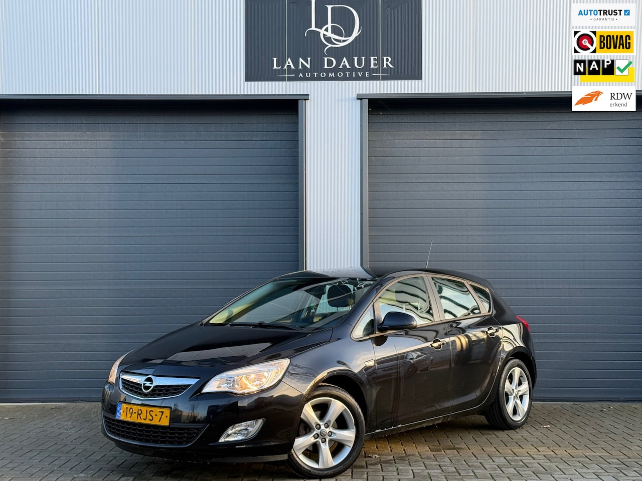 Opel Astra - 1.4 Turbo Edition / NAP / AIRCO / CRUISE / APK - AutoWereld.nl
