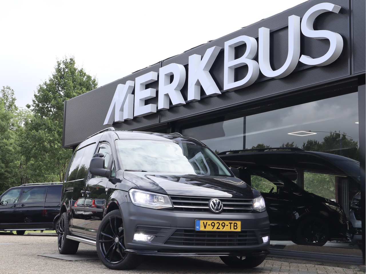 Volkswagen Caddy Maxi - 2.0 TDI DSG LANG - AutoWereld.nl