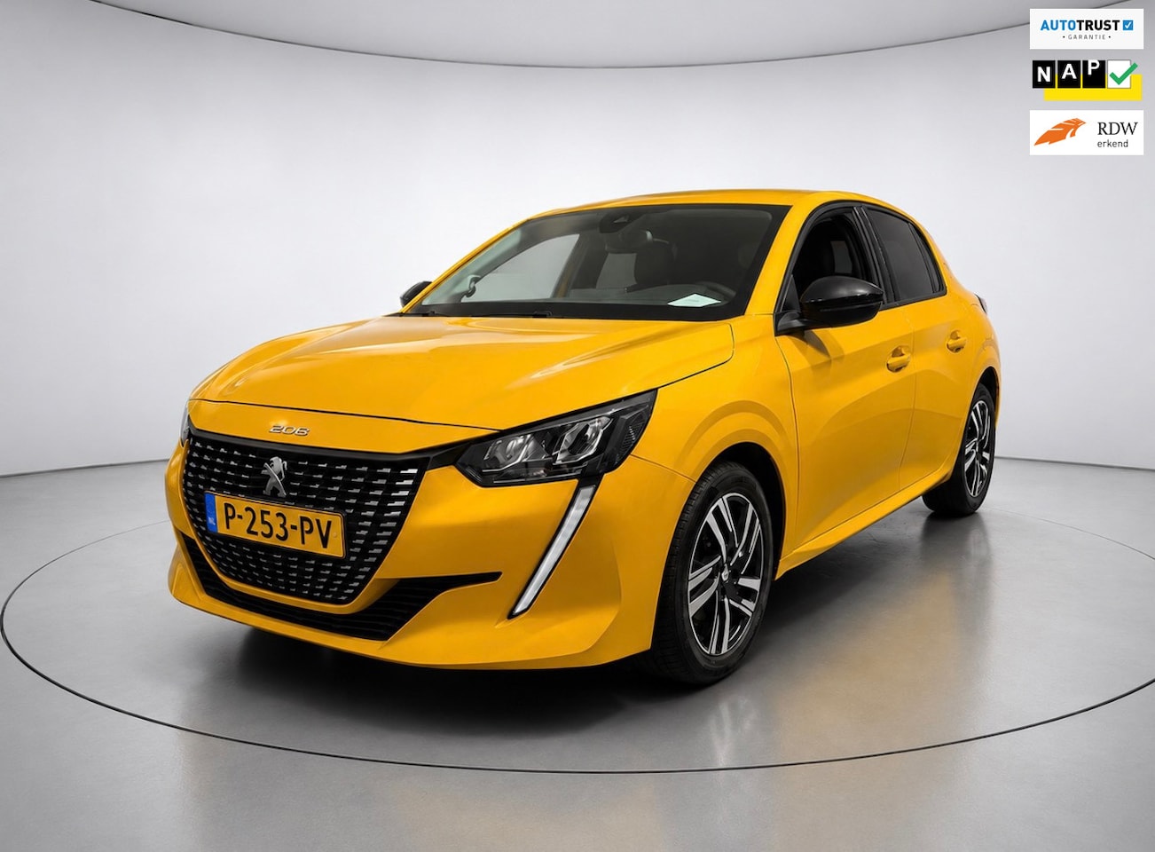 Peugeot 208 - 1.2 PureTech 100 Allure 1e eigenaar, Carplay, Led, Airco - AutoWereld.nl