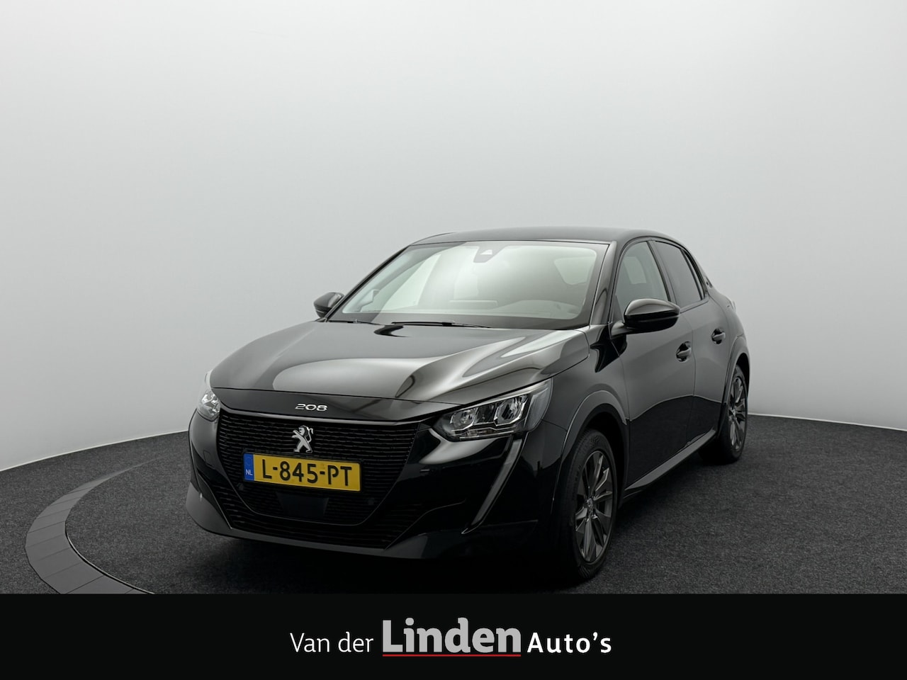 Peugeot e-208 - EV Blue Lease Allure 50 kWh 3-Fase SOH 92,2% | 3D i-Cockpit | Camera | Carplay&Android | N - AutoWereld.nl