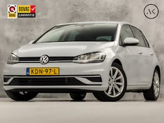 Volkswagen Golf - 1.0 TSI Sportline 110Pk (APPLE CARPLAY, CLIMATE, CAMERA, GETINT GLAS, SPORTSTOELEN, LM VEL