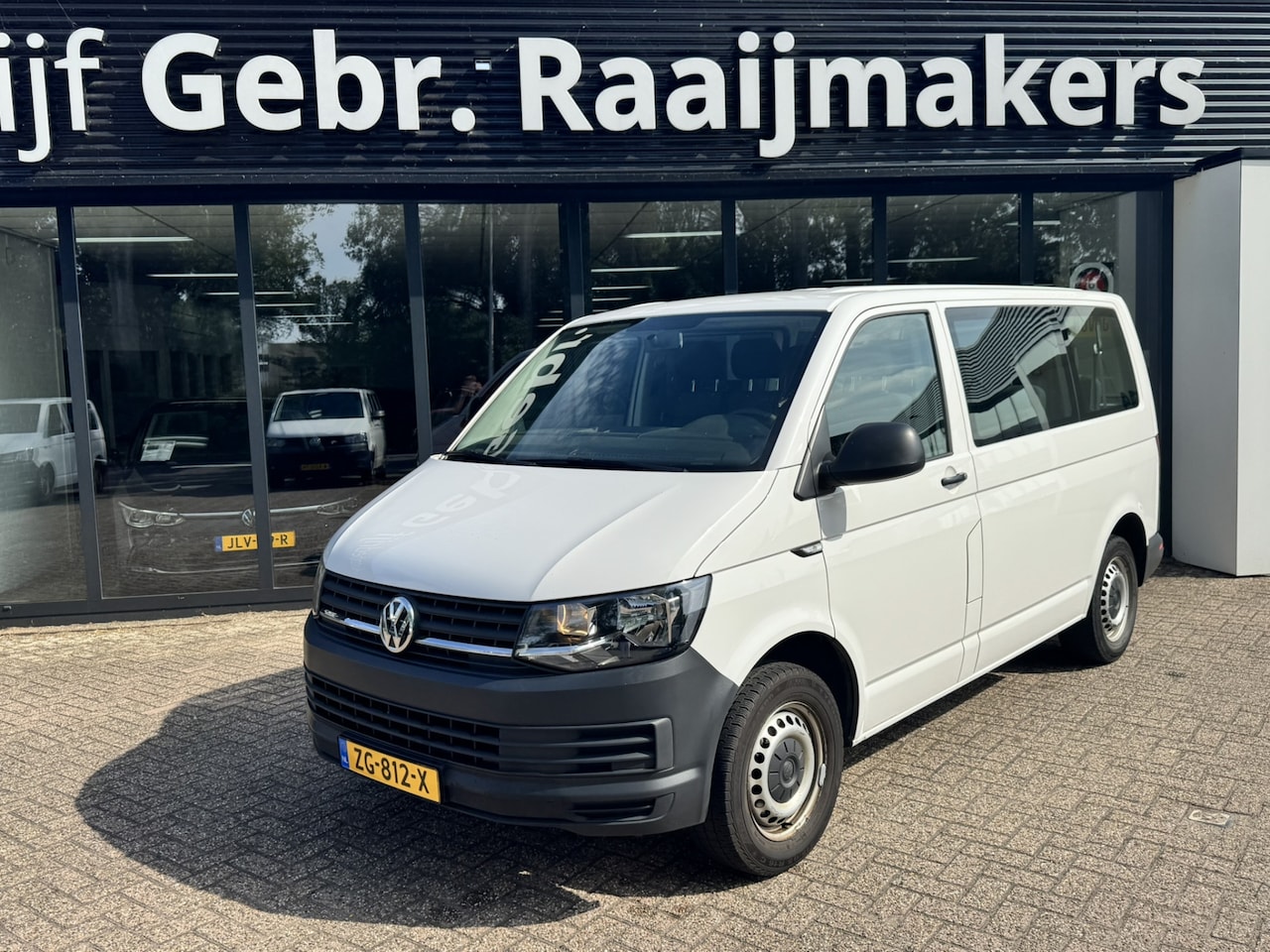 Volkswagen Transporter Kombi - 2.0 TDI 102pk L1H1*Airco*9-Persoons*EXPORTPRIJS* - AutoWereld.nl